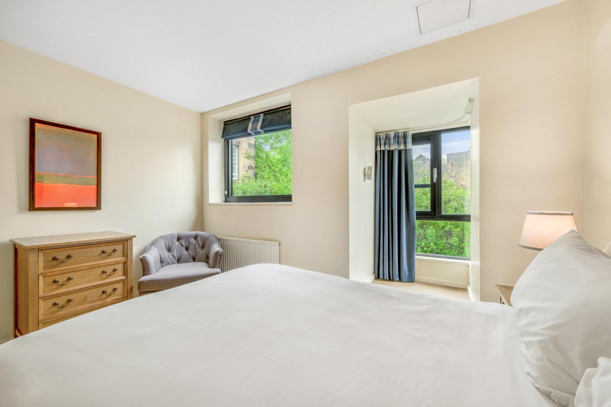 Princes Street Suites Эдинбург Экстерьер фото