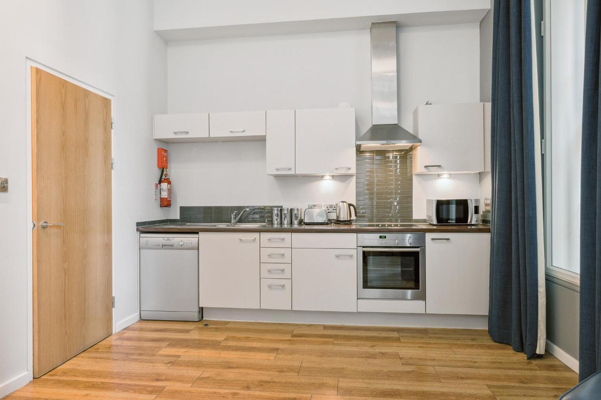 Princes Street Suites Эдинбург Экстерьер фото