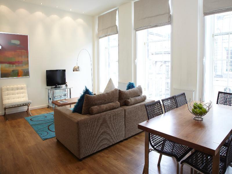 Princes Street Suites Эдинбург Экстерьер фото